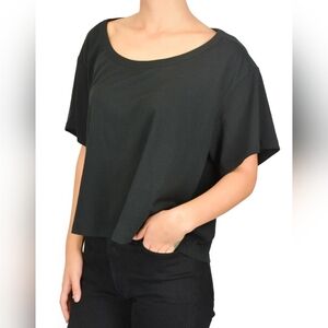 NWT top